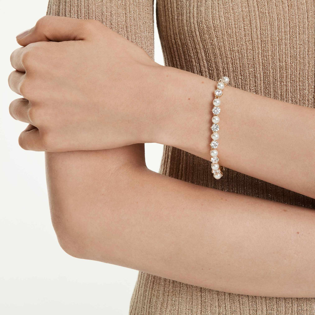 Matrix Tennis bracelet Crystal pearl, Round cut, White, Gold-tone plat
