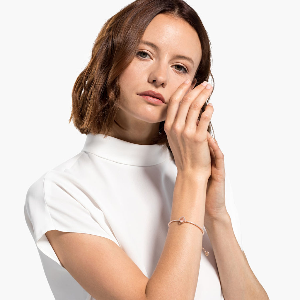 SPARKLING DANCE CLOVER BANGLE, PINK, ROSE-GOLD TONE PLATED - Shukha Online Store